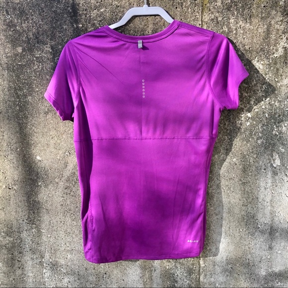 Nike Miler Women’s Running Top - Picture 2 of 6